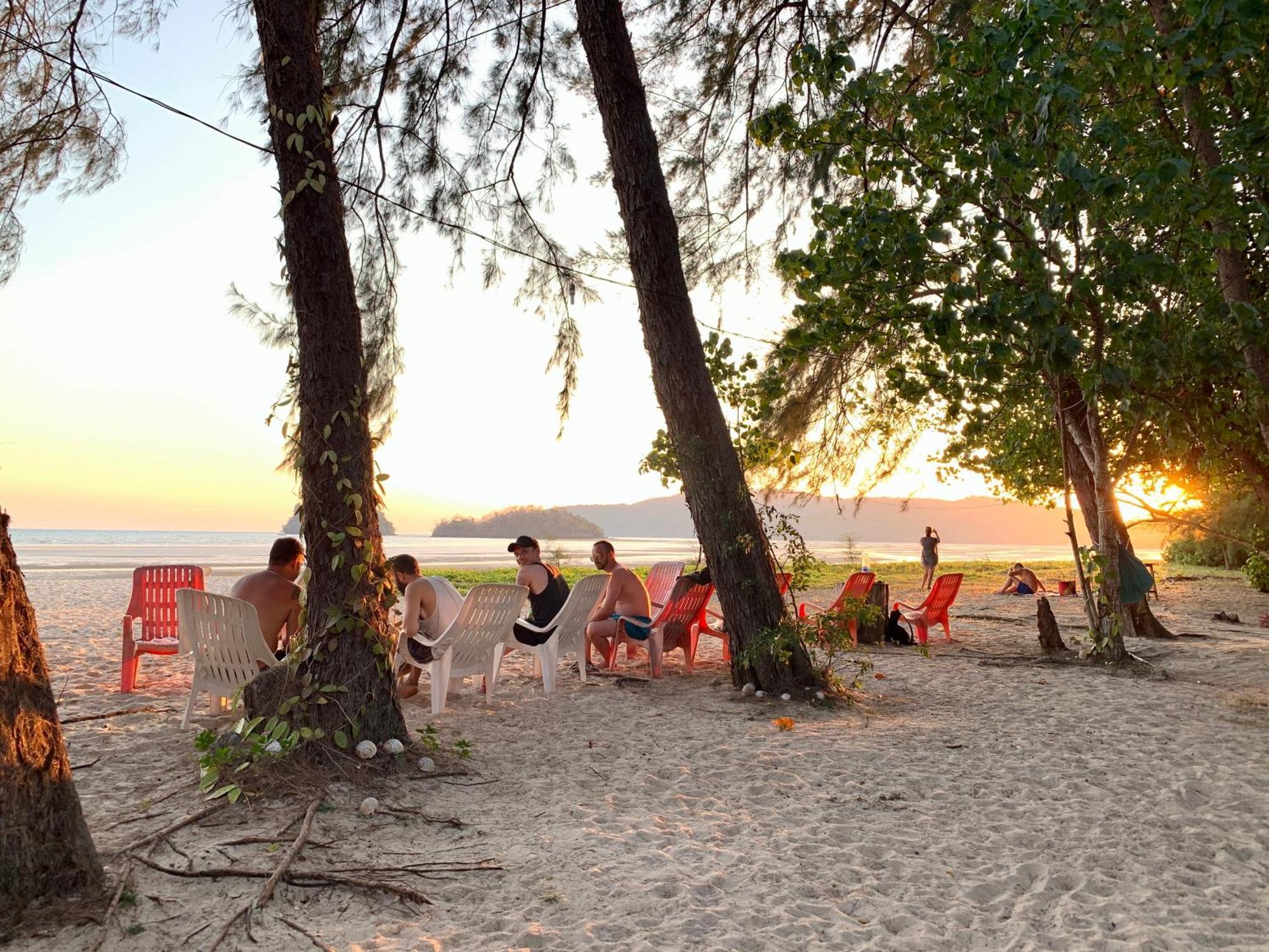 Sand Beach Bungalow Klong Muang Beach Buitenkant foto